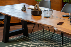 #nussbaumfarben #300x100 #a-gestellschwarz