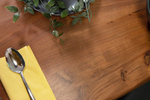 #nussbaumfarben #140x80 #u-gestellschwarz