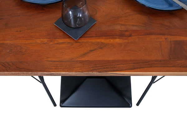 #nussbaumfarben #70x70 #säulen-gestelleckigschwarz