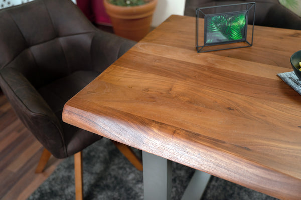 #akazienussbaumfarben #220x100 #u-gestellsilber