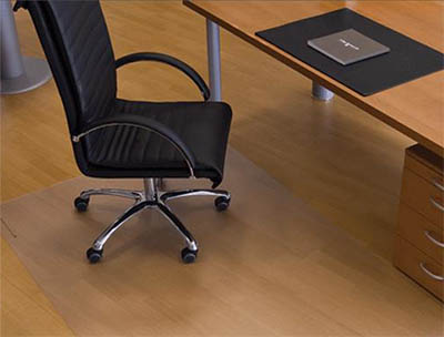 Bodenbelag unterm Schreibtisch schützen