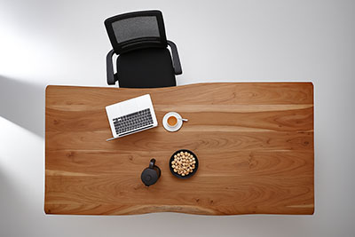 Schreibtisch zuhause - arbeiten am Esstisch