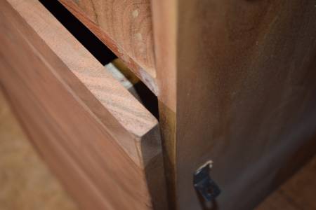 CasaMassiva-CWare-BeimC3B6bel-Tindari_Kati-Tindari_Kati_Highboard_stone_03