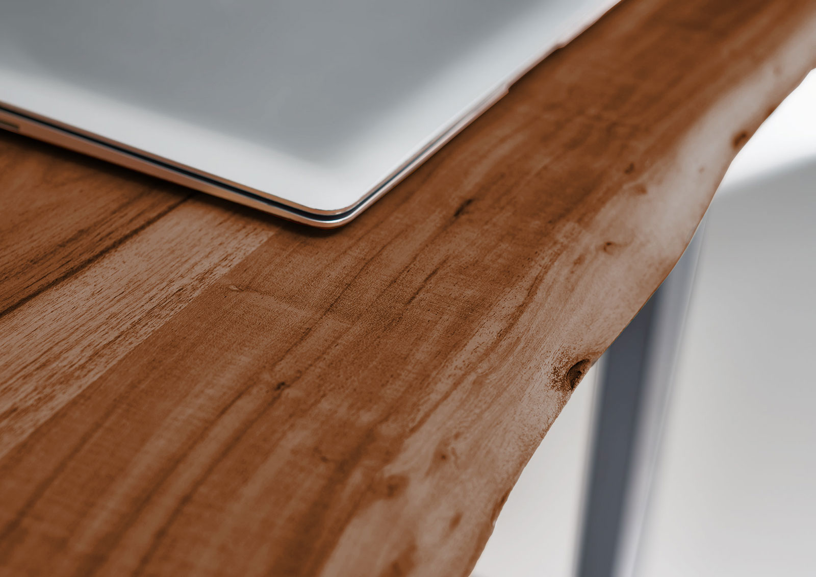 Couchtisch Baumkante massiv Akazie nussbaum 90 x 90 silber NOAH – Bild 4