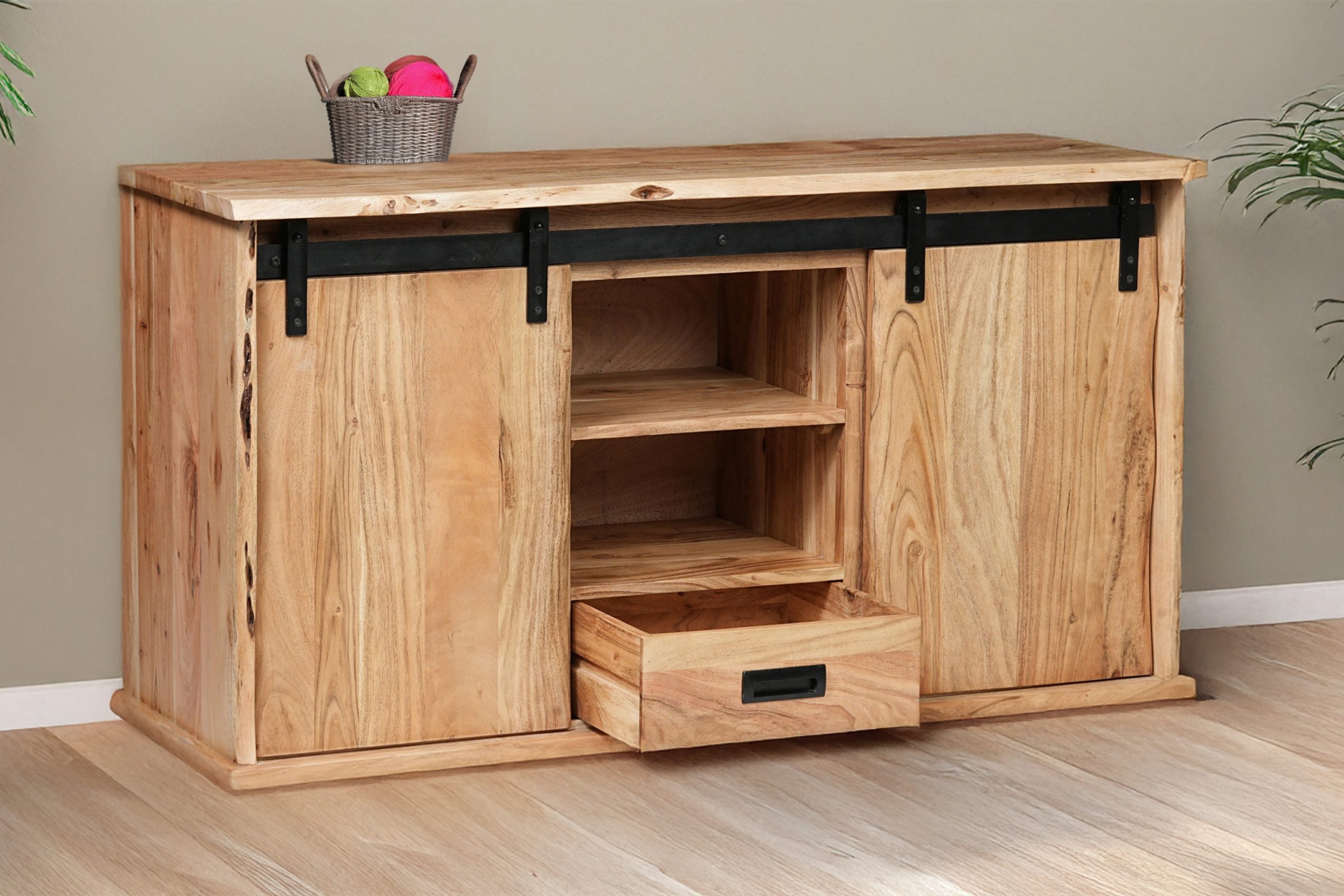 Lowboard 128x45x70 cm Baumkante Akazienholz massiv natur gusseiserne Elemente LIAN IV