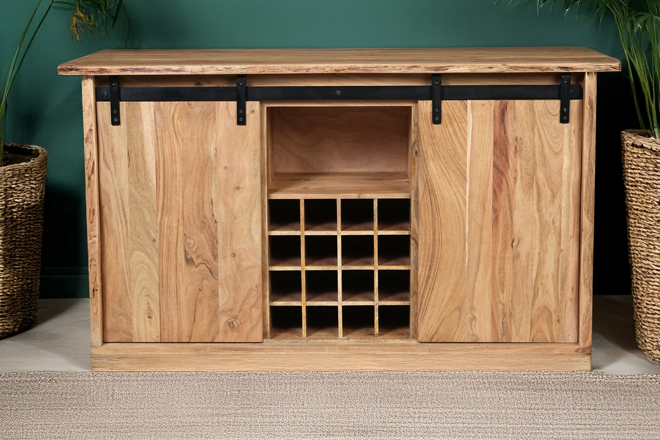Wein-Sideboard 145x45x85 cm Baumkante Akazienholz massiv natur gusseiserne Elemente LIAN I