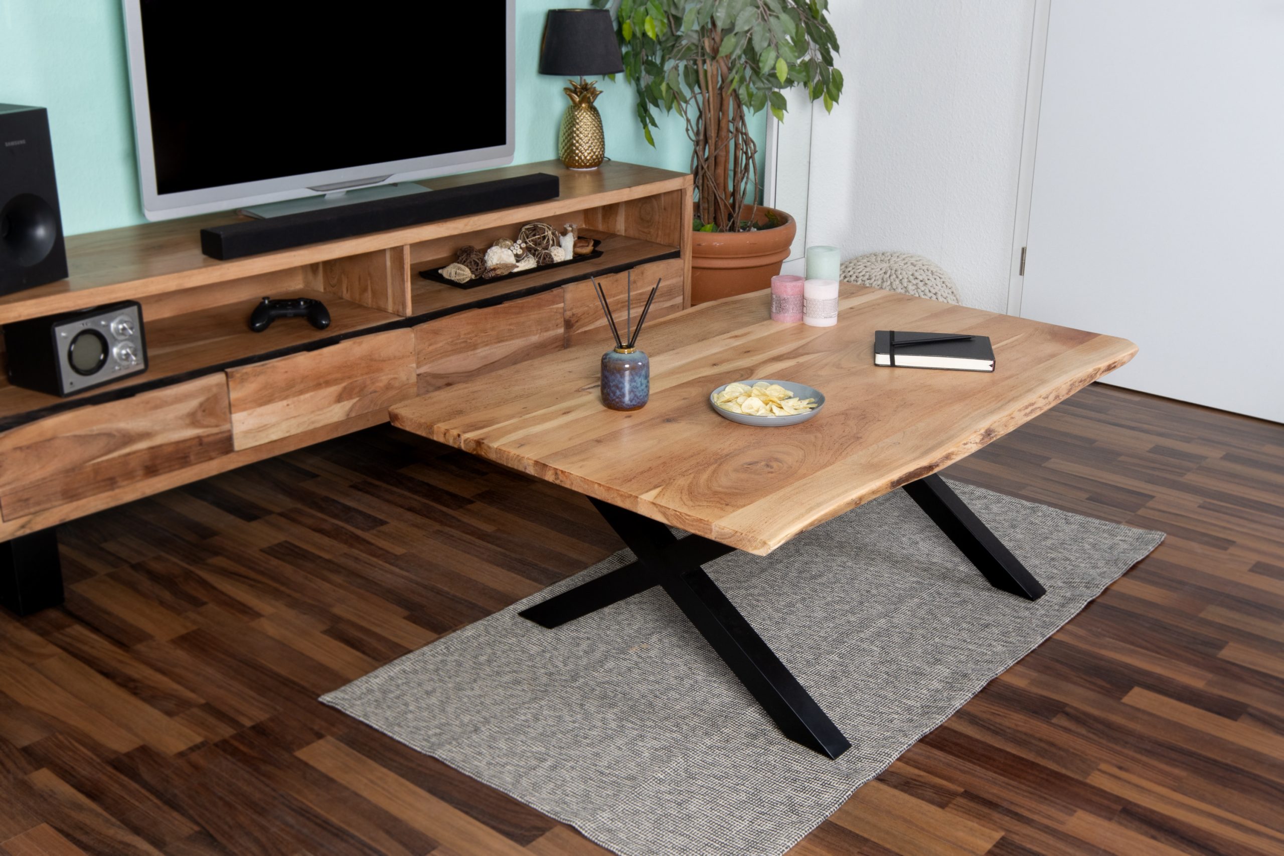 Couchtisch Baumkante 120 x 80 cm Akazie naturfarben X-Gestell schwarz Quintus – Bild 5