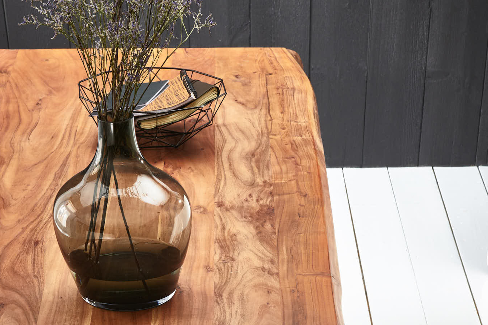 Esstisch Baumkante massiv Akazie natur 240 x 100 schwarz Alicante – Bild 5