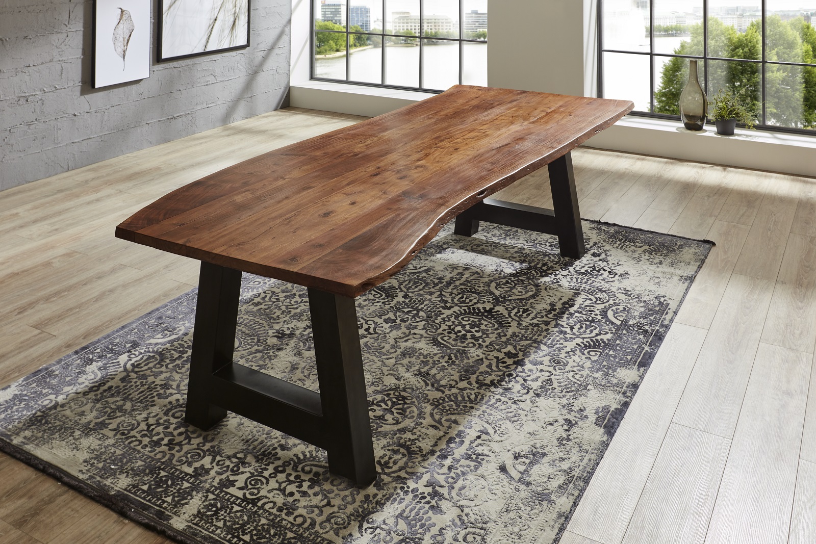 Esstisch Baumkante massiv Akazie nussbaum 220 x 100 schwarz ATHEN