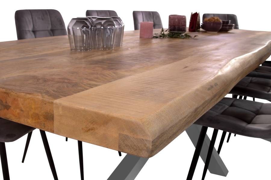 SAM_NEU-Esszimmer-Baumkante-Tische-Cali_aufgedoppelt-Spider_Gestell-mango-silber-240-BKT_Cali_mango_rough_04-1