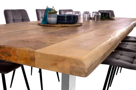 SAM_NEU-Esszimmer-Baumkante-Tische-Cali_aufgedoppelt-U_Gestell-mango-silber-240-BKT_Cali_mango_rough_04