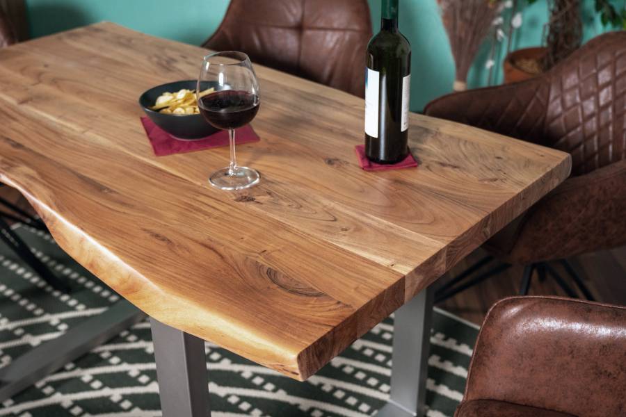 SAM_NEU-Esszimmer-Baumkante-Tische-Cali_aufgedoppelt-U_Gestell-natur-silber-160-Cali_160_natur_U_04