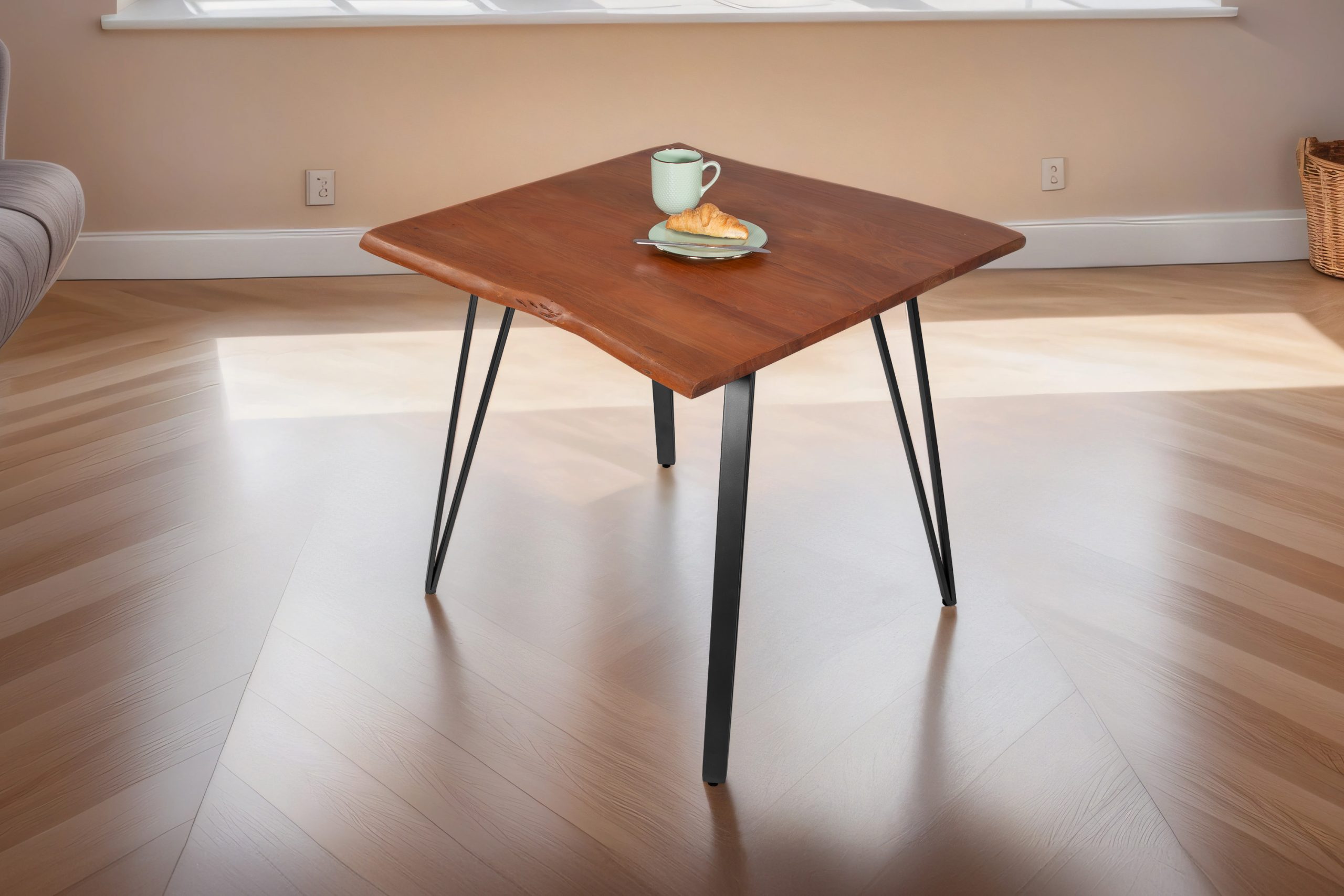 Esstisch Baumkante massiv Akazie nussbaum 80 x 80 cm Metallgestell schwarz CELIA