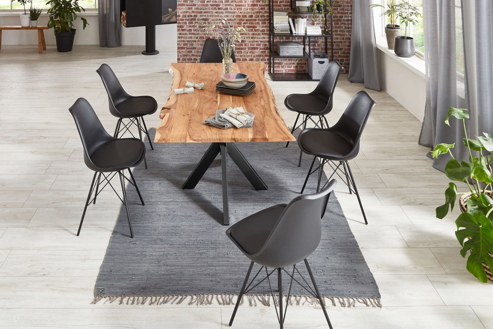 Esstisch Baumkante massiv Akazie natur 300 x 100 schwarz HELENE – Bild 6