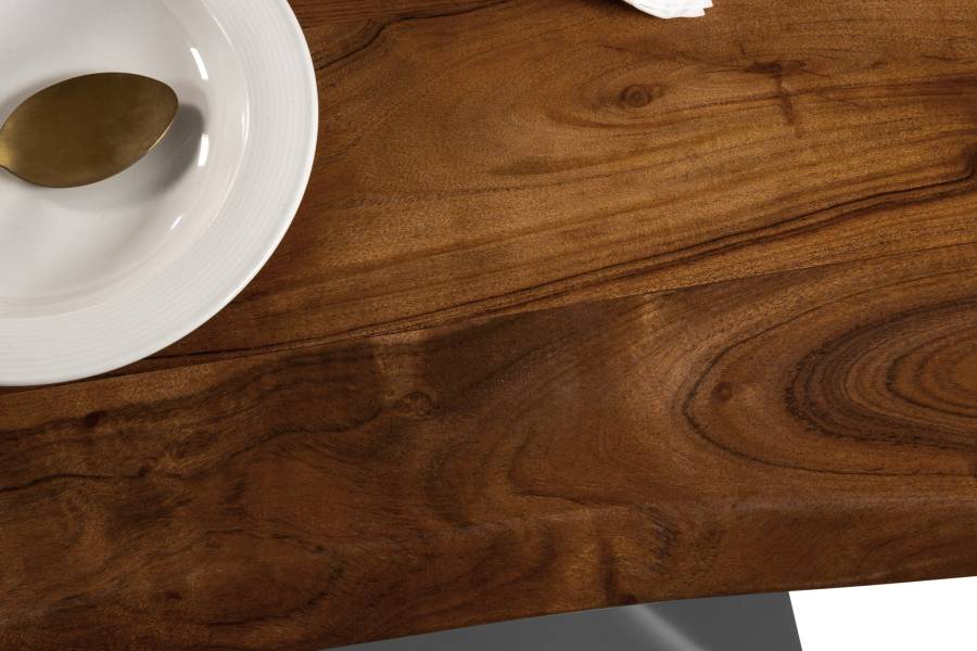 SAM_NEU-Esszimmer-Baumkante-Tische-Iris-BKT-nuss-60-silber-BKT_Iris_nuss_silber_06