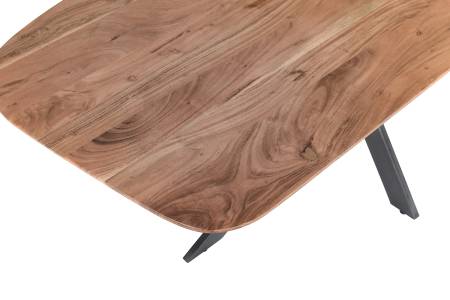 SAM_NEU-Esszimmer-Baumkante-Tische-Mila-BKT_Mila_05