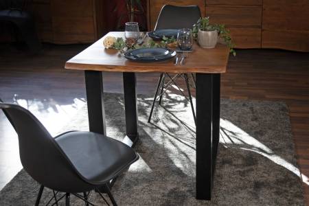 SAM_NEU-Esszimmer-Baumkante-Tische-Mundra-nuss-schwarz-80-BKT_Mundra_schwarz_80_03-1