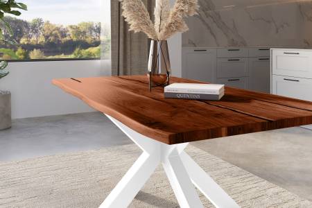 SAM_NEU-Esszimmer-Baumkante-Tische-Polly-Nussbaum-Spider-weiss-160-BKT_Polly_Akazie_nuss_resin_160_Spider_weiss_neu_04