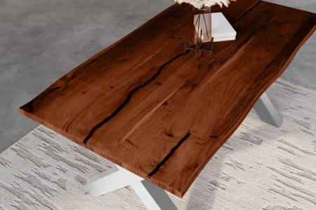 SAM_NEU-Esszimmer-Baumkante-Tische-Polly-Nussbaum-X-Form-silber-160-BKT_Polly_Akazie_nuss_resin_160_X_silber_neu_06-1