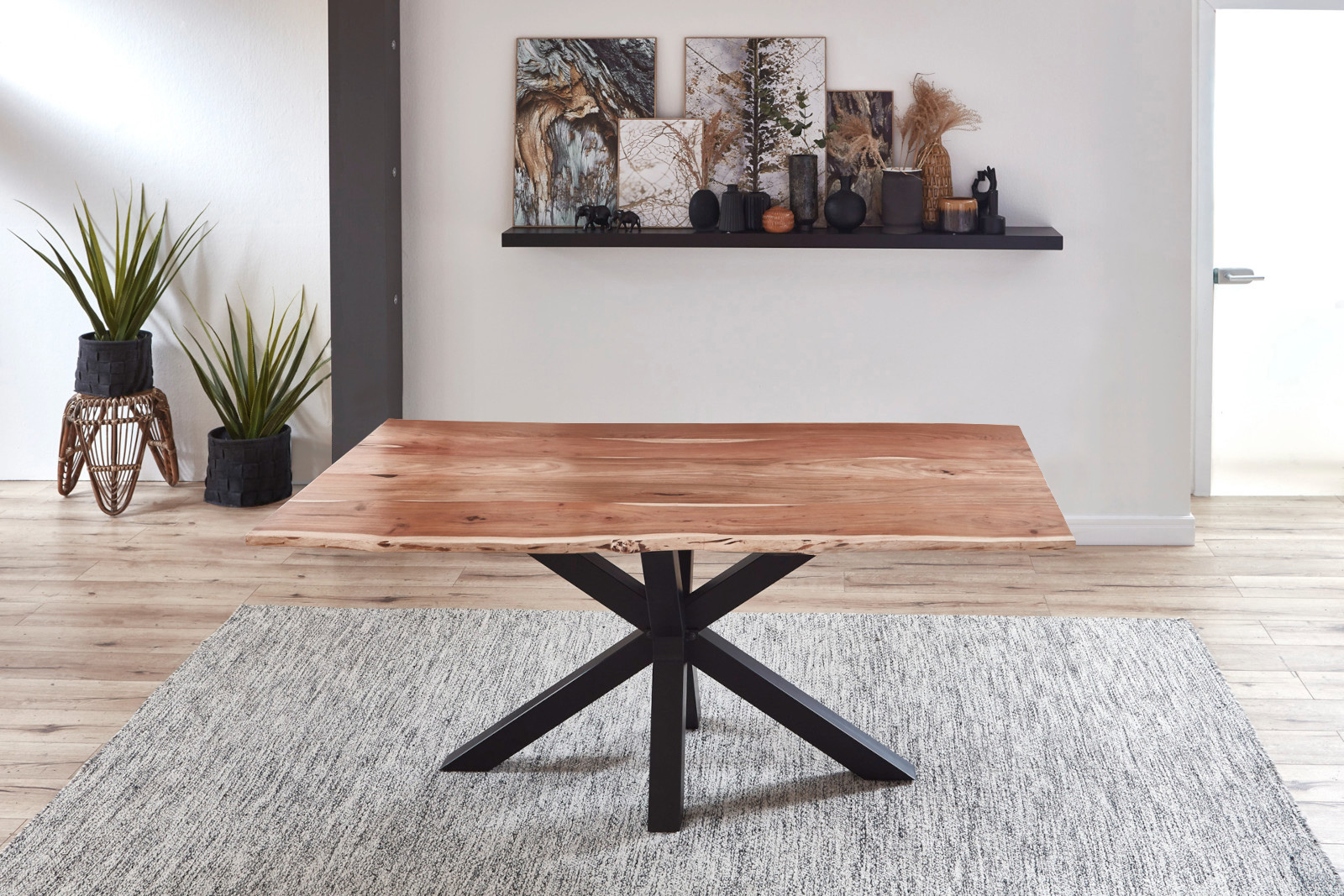 Esstisch Baumkante Akazie Natur 140 x 80 cm schwarz QUINCY