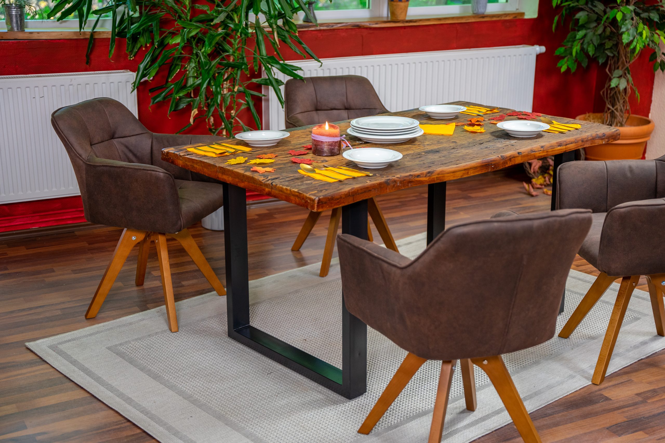 Baumkantentisch Rough Wood Platte 260 x 100 cm U-Gestell schwarz RAMON