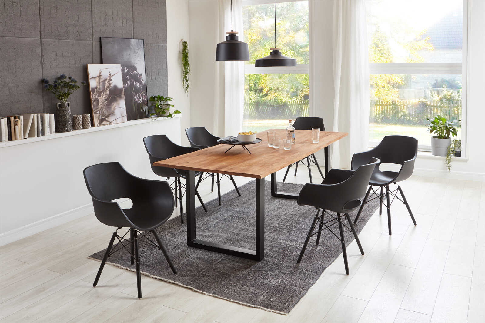 Esstisch Baumkante 200 x 100 cm Wildeiche U-Gestell schwarz SERRA – Bild 4