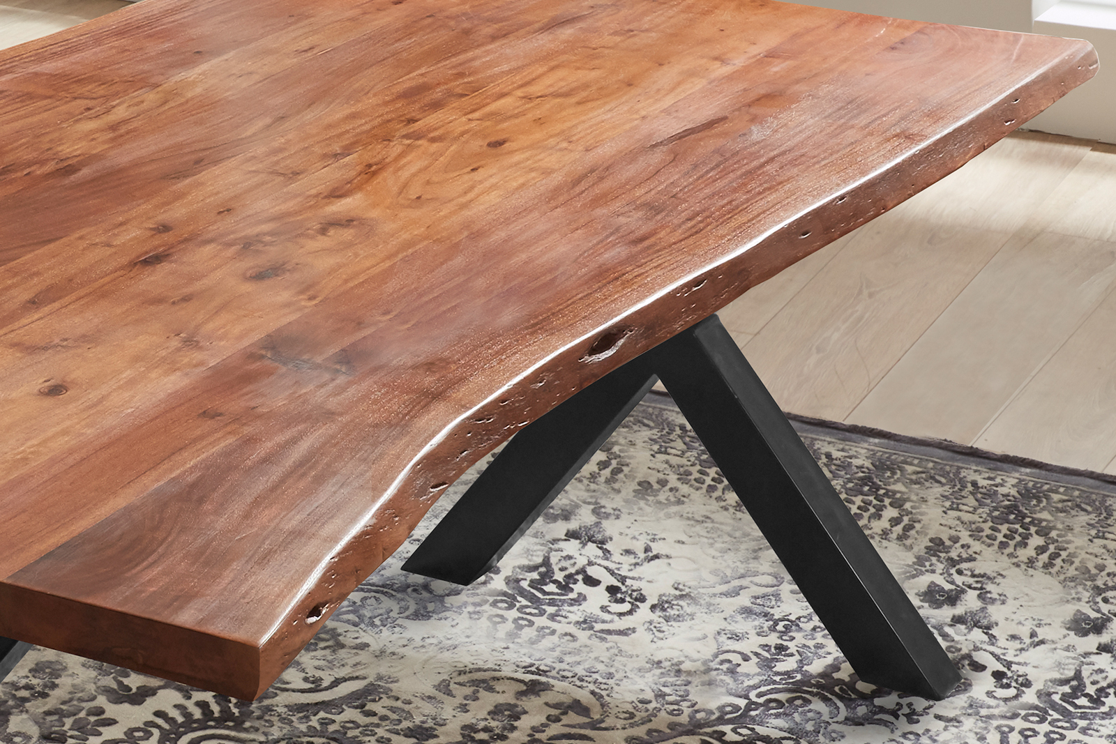 Esstisch Baumkante massiv Akazie nussbaum 140 x 80 schwarz XANTEN – Bild 5