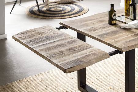 SAM_NEU-Esszimmer-Baumkante-Tischgruppen-Noar-Lekues-140-TG_Noar_140_06