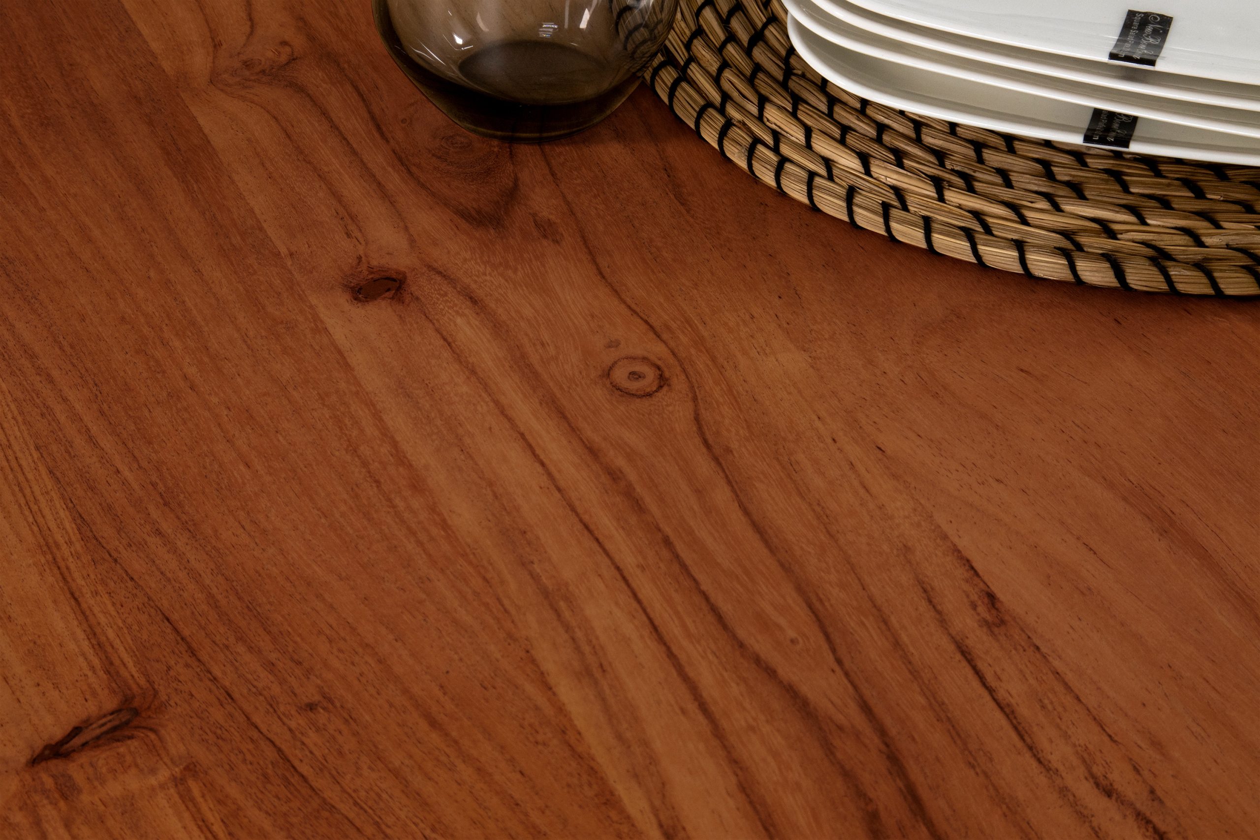 Bistrotisch rund mit Schweizer Kante Akazienholz nussbaum massiv 70 cm Säulengestell schwarz BRASILIAN – Bild 6