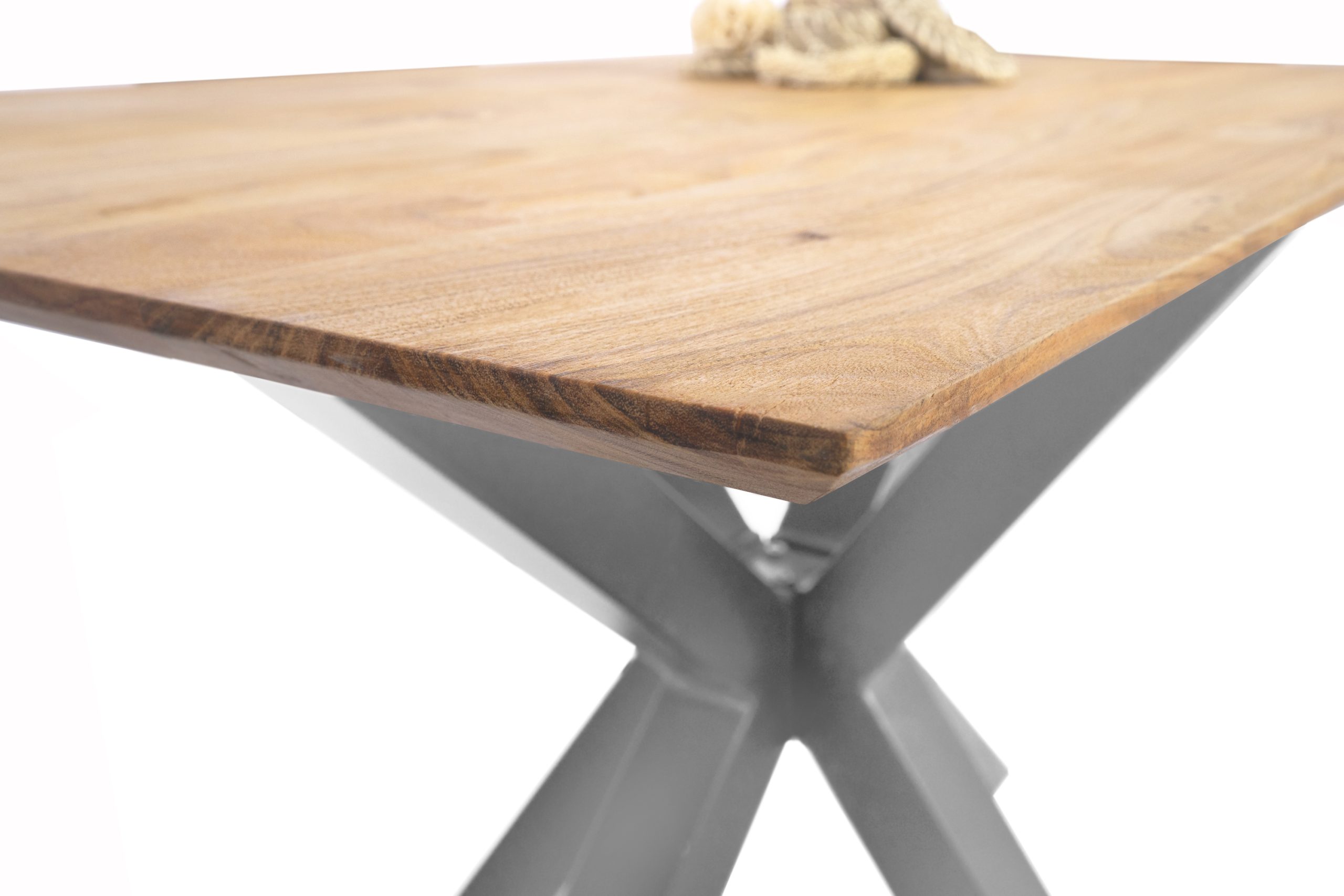 Esstisch 160x85cm Akazie massiv eichenfarben schweizer Kante Spider-Gestell silber DEAN – Bild 4
