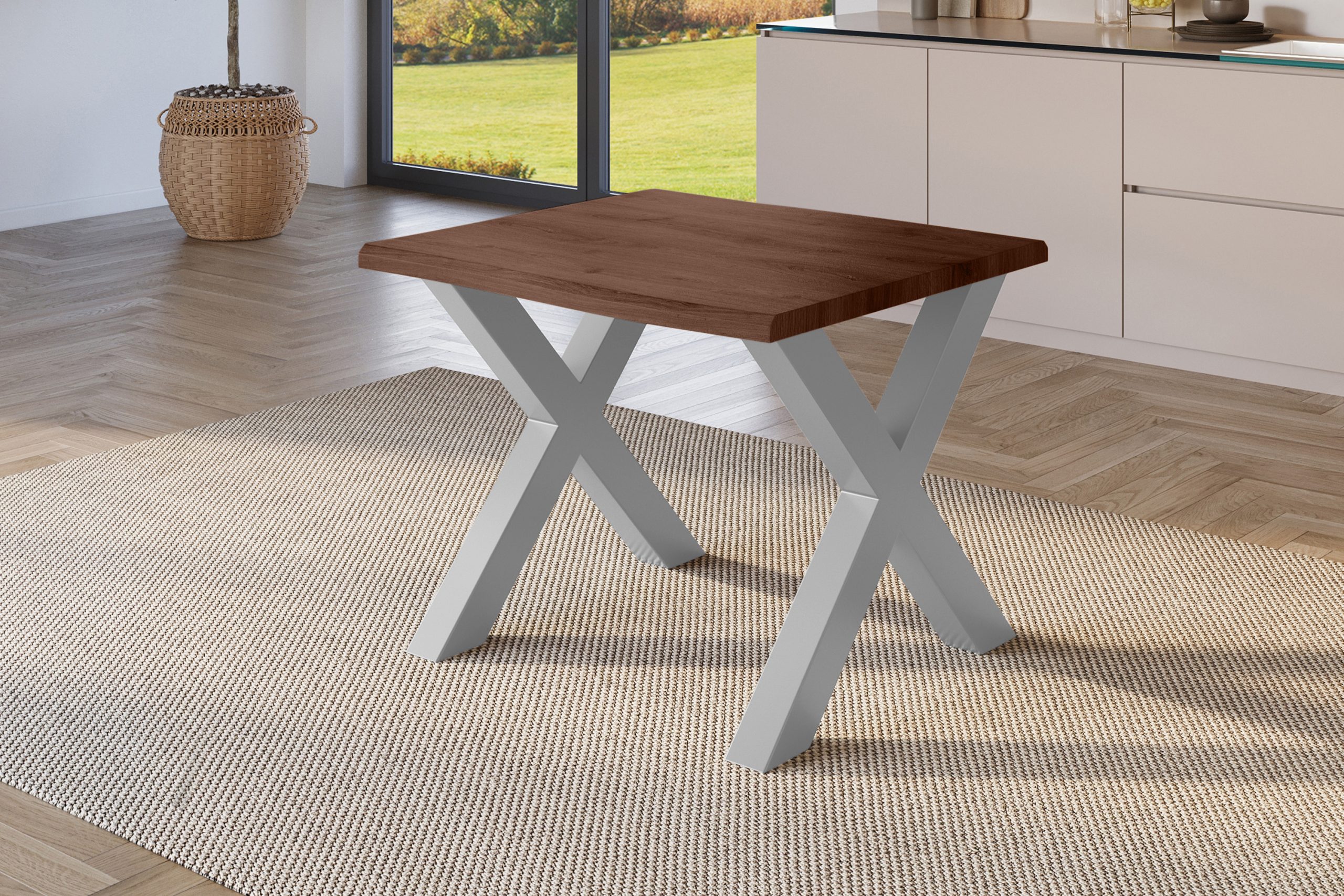 Esstisch 80x80 cm Baumkante Holz Nussbaum-Optik X-Gestell Metall silber JULIUS