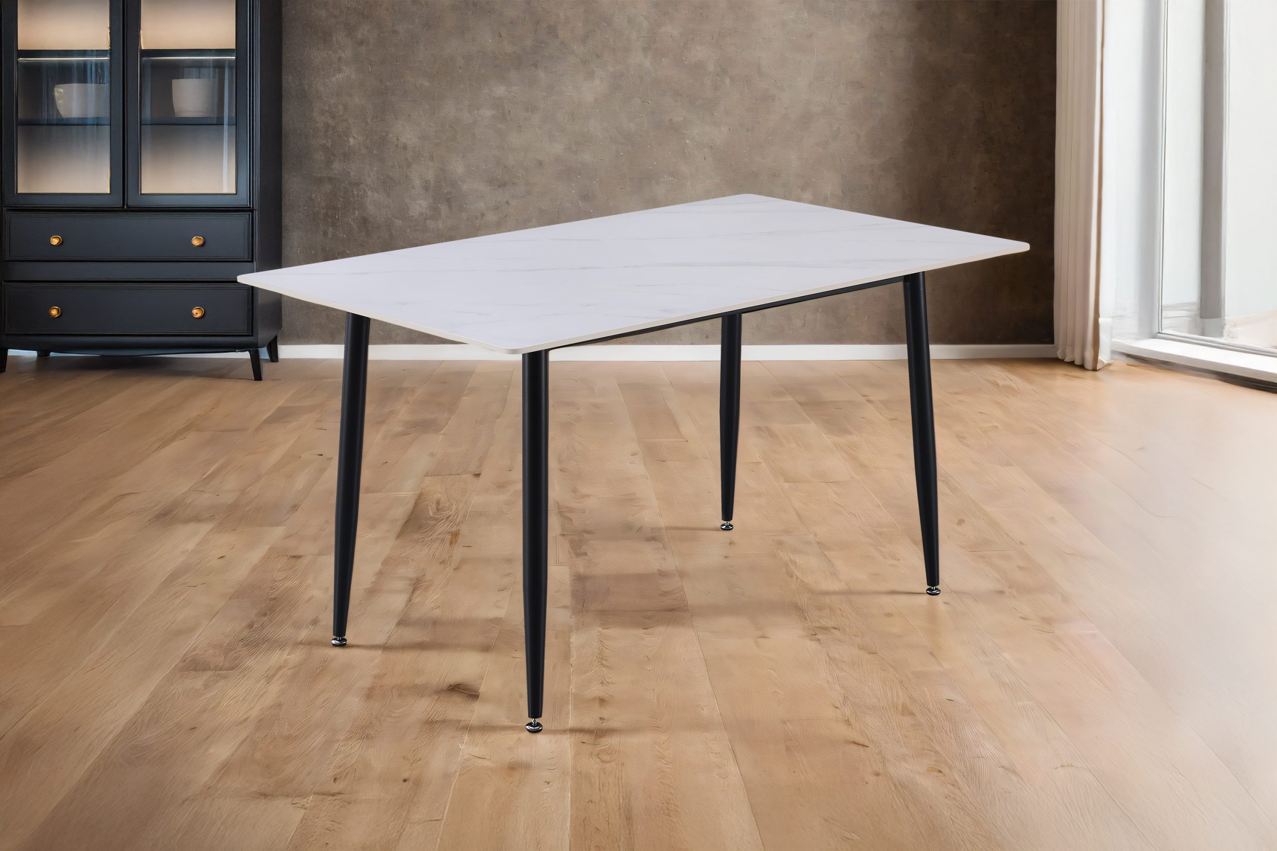 Esstisch 140 x 80 cm weiß matt Keramiktisch 4-Fuß-Gestell schwarz GÖTEBORG