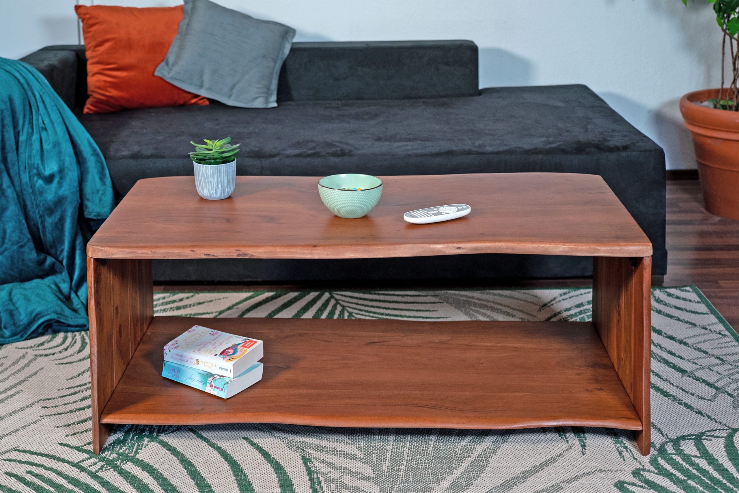 Couchtisch Baumkante Akazie nussbaum 115 x 55 cm Massivholz-Sofatisch ADA