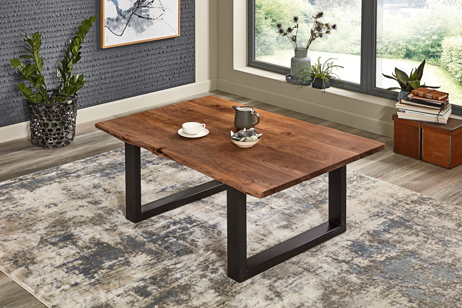 Couchtisch Baumkante massiv Akazie Nussbaum 120 x 80 schwarz BILLY