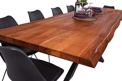 Erweiterbarer Esstisch