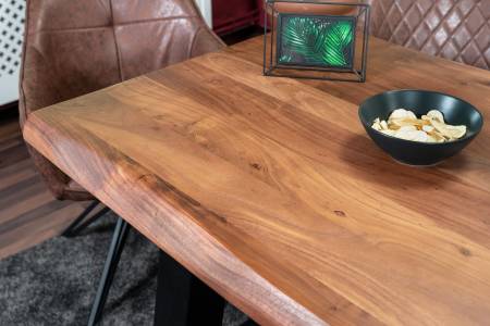 SAM_NEU-Esszimmer-Baumkante-Tische-Cali_aufgedoppelt-A_Gestell-BKT-nuss-schwarz-120-BKT_Cali_04