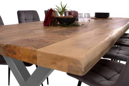 SAM_NEU-Esszimmer-Baumkante-Tische-Cali_aufgedoppelt-X_Gestell-mango-silber-300-BKT_Cali_mango_rough_04