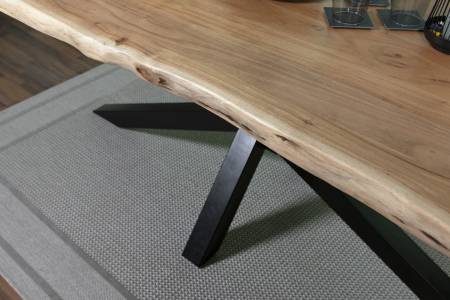 SAM_NEU-Esszimmer-Baumkante-Tische-Calista-Spider-BKT-natur-schwarz-200-BKT_Calista_04-5
