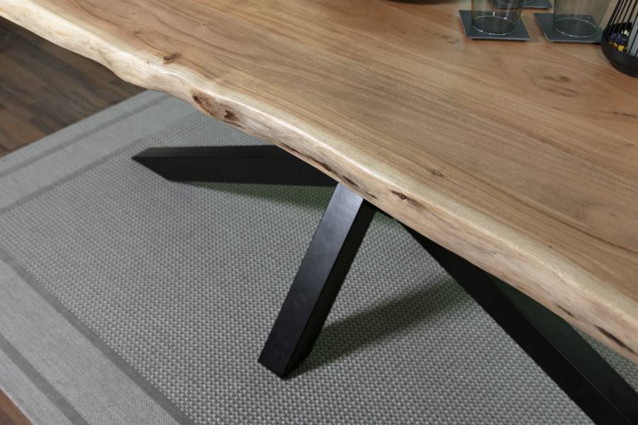 SAM_NEU-Esszimmer-Baumkante-Tische-Calista-Spider-BKT-natur-schwarz-280-BKT_Calista_04