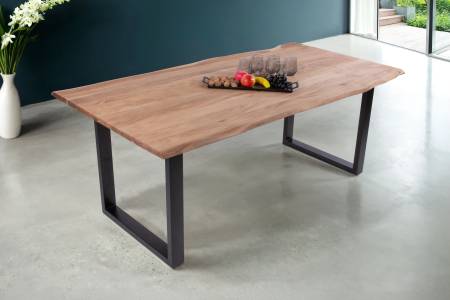 Esstisch Baumkante Akazie massiv eichenfarben 260 x 100 cm U-Gestell schwarz DEREK