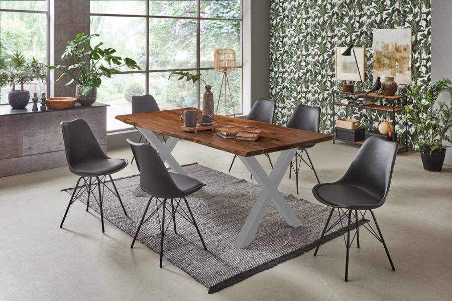 SAM_NEU-Esszimmer-Baumkante-Tische-Frederik-X-Gestell_silber-nuss-160-Frederik_160_Nuss_X_04-2