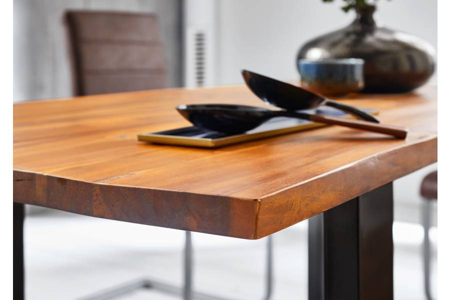 SAM_NEU-Esszimmer-Baumkante-Tische-Imker-schwarz-200-Imka_schwarz_04-1