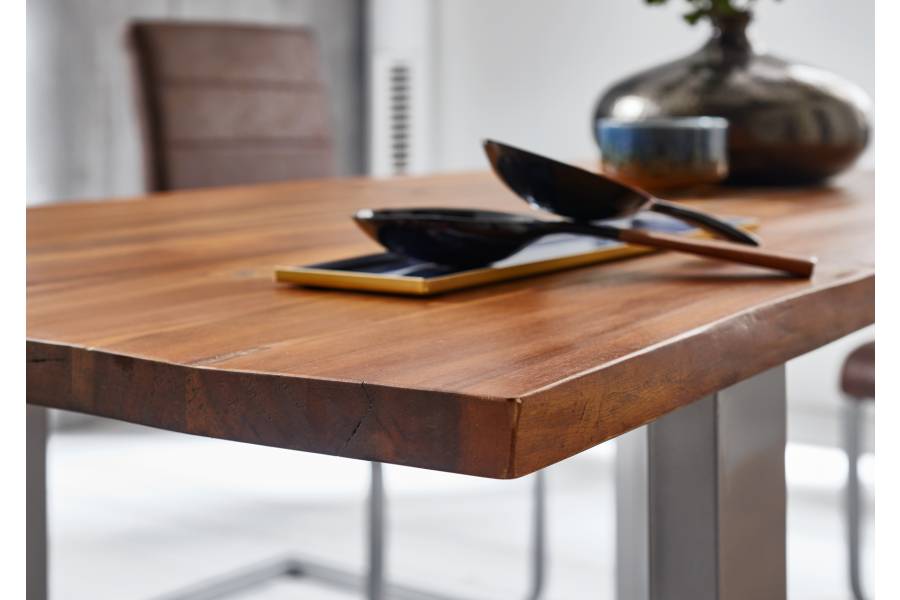 SAM_NEU-Esszimmer-Baumkante-Tische-Ina-silber-120-Ina_silber_05