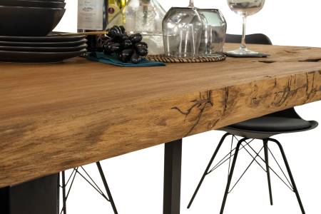 SAM_NEU-Esszimmer-Baumkante-Tische-Kinan-BKT-U_Gestell-schwarz-300-BKT_Kinan_04-1