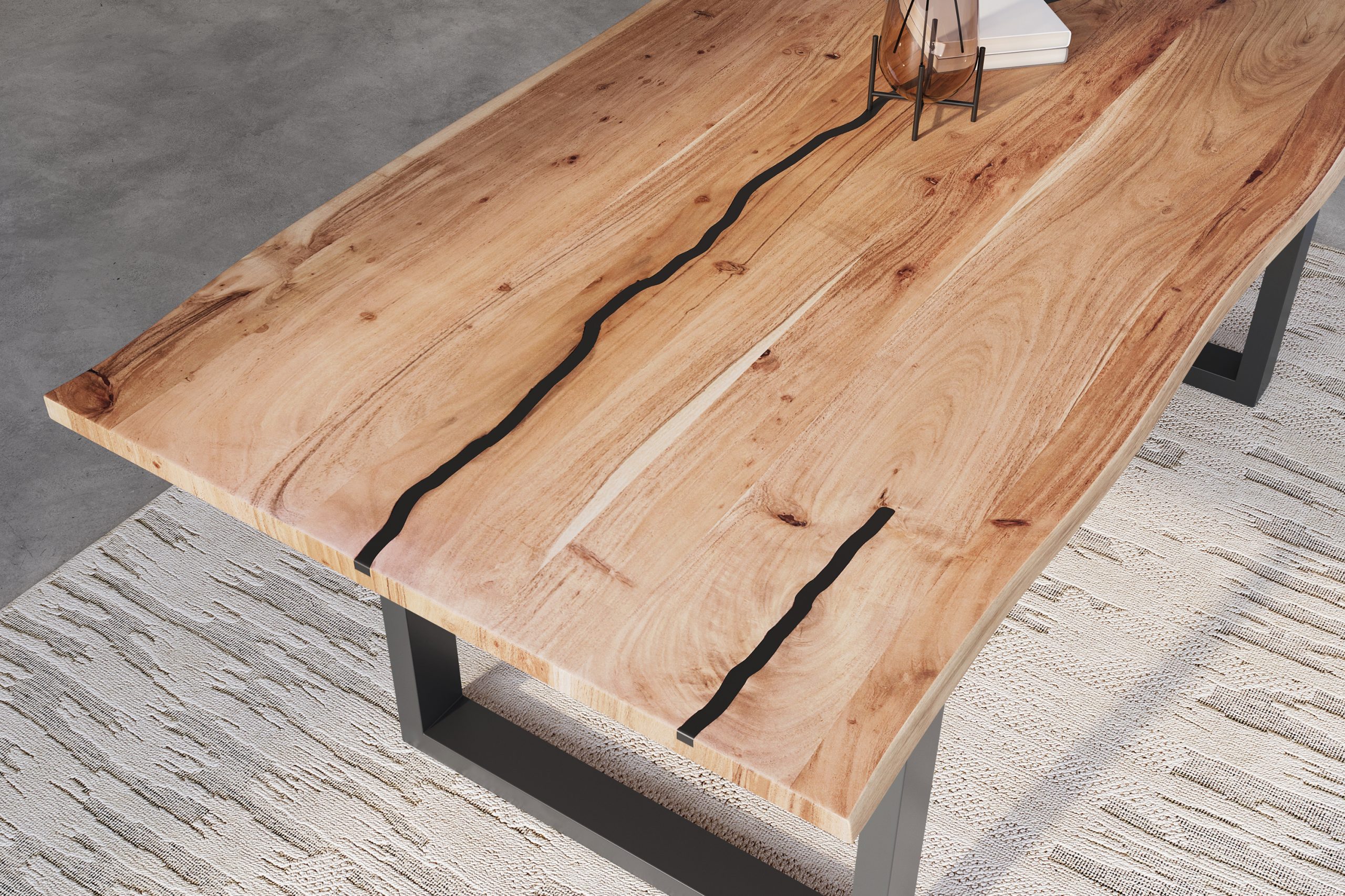 Baumkantentisch Akazie natur mit schwarzen Resin-Adern 220 x 100 cm U-Gestell schwarz POLLY – Bild 6