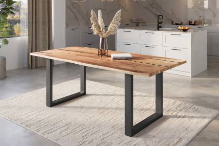 Baumkantentisch Akazie natur mit schwarzen Resin-Adern 240 x 100 cm U-Gestell schwarz POLLY