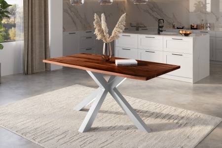 Baumkantentisch Akazie nussbaum mit schwarzen Resin-Adern 120 x 80 Spider-Gestell silber POLLY