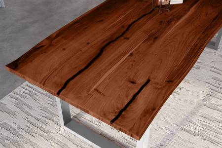 SAM_NEU-Esszimmer-Baumkante-Tische-Polly-Nussbaum-U-Form-silber-300-BKT_Polly_Akazie_nuss_resin_300_U_silber_neu_06