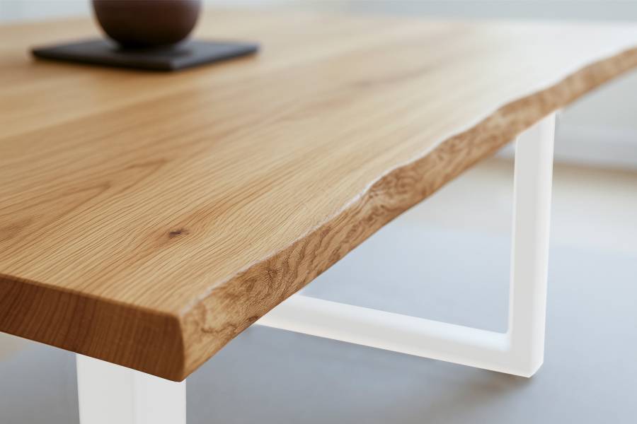 SAM_NEU-Esszimmer-Baumkante-Tische-Seattle_Serra-BKT-Serra-weiss-200-BKT_Serra_05-2