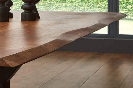 SAM_NEU-Esszimmer-Baumkante-Tische-Spyro-Natur-Schwarz-300-Natur_schwarz_05